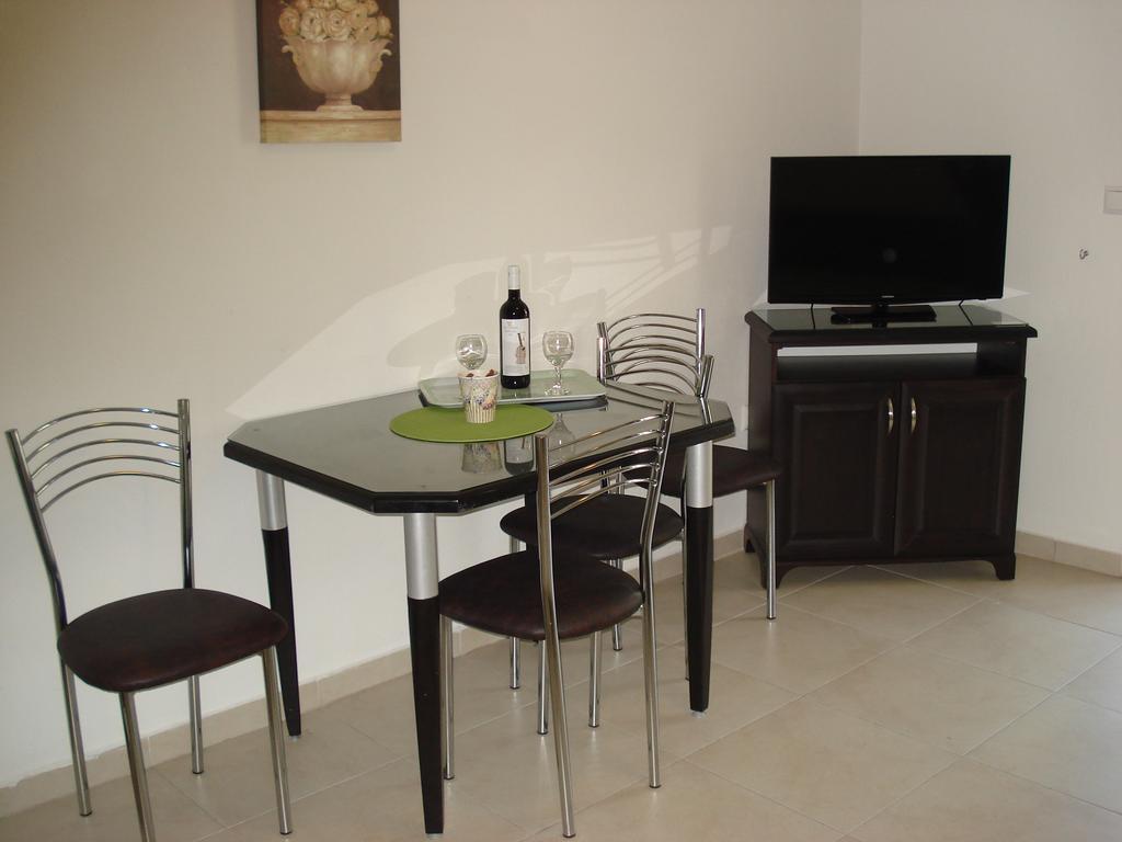 Niki Apartments Chrisi Ammoudia Esterno foto