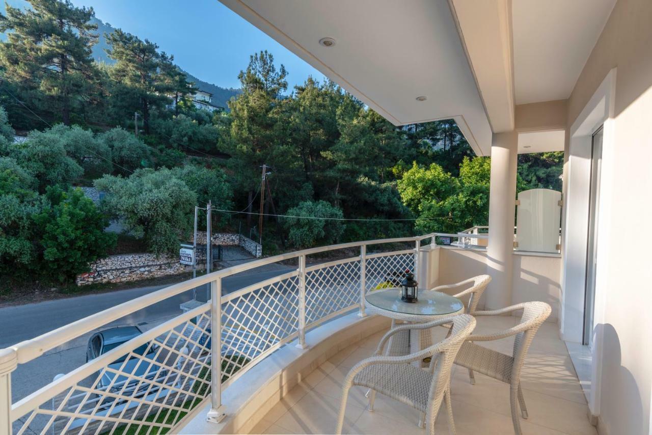 Niki Apartments Chrisi Ammoudia Esterno foto