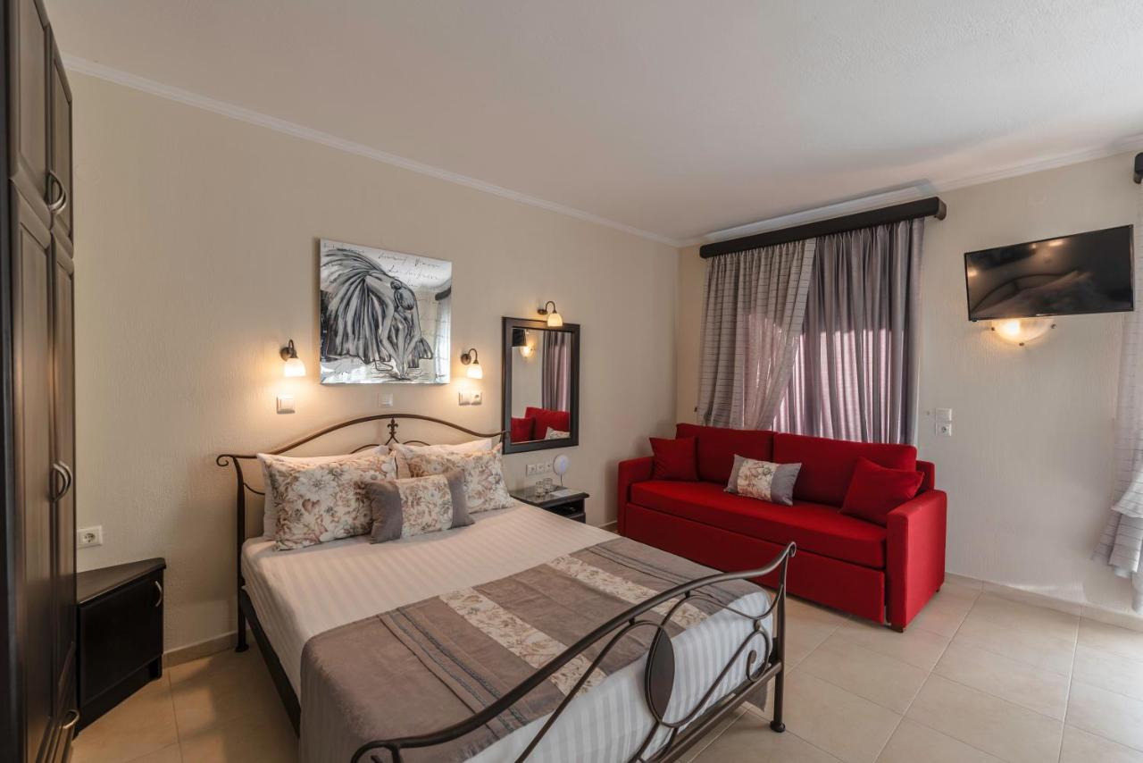 Niki Apartments Chrisi Ammoudia Esterno foto